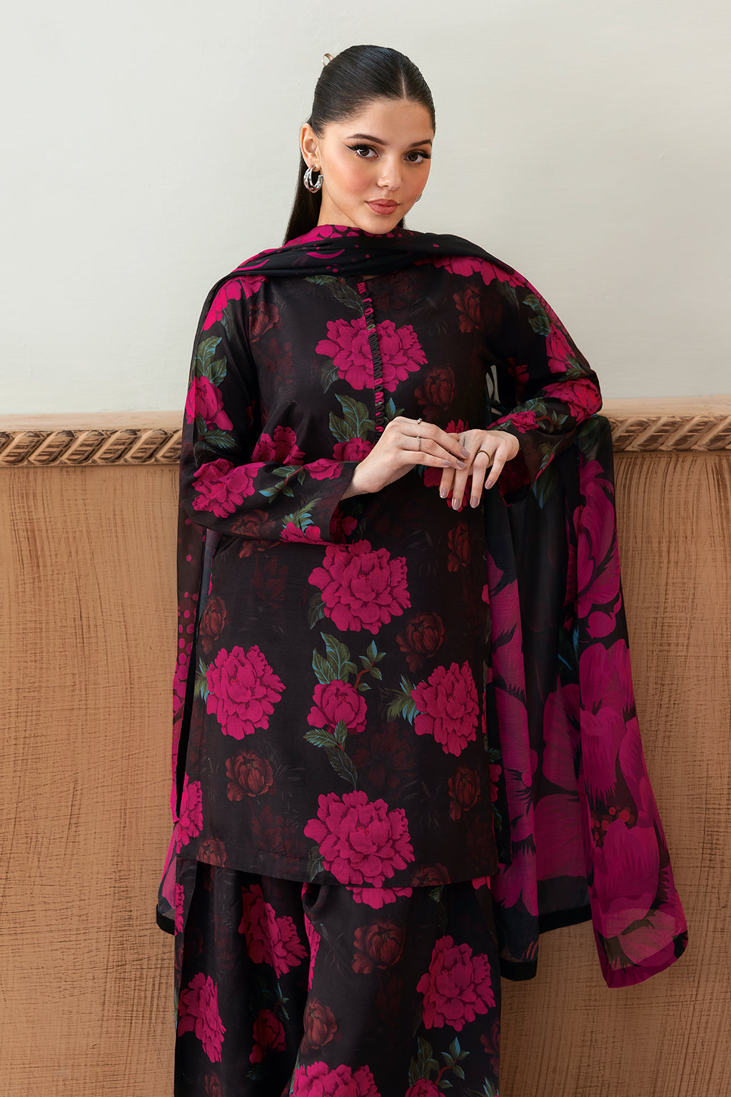 Dark Majestic AR 03 Farshi Shalwar