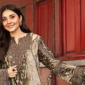 Maria B Winter Pret | DL-1201