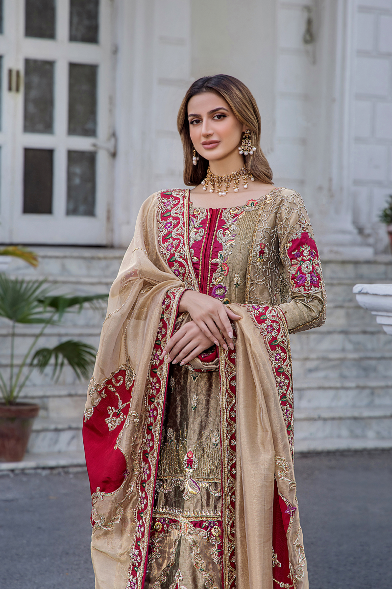 MEHRMA: Shazia Kiyani Inspired Wedding outfit