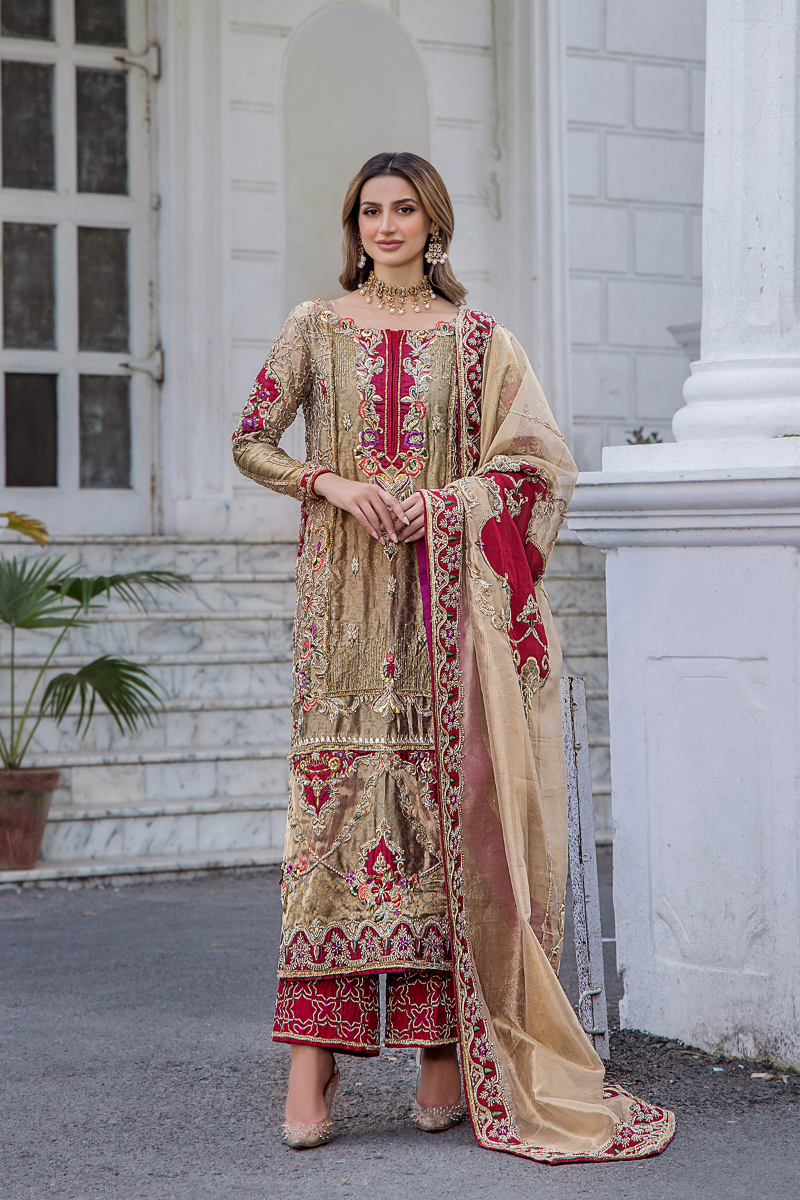 MEHRMA: Shazia Kiyani Inspired Wedding outfit